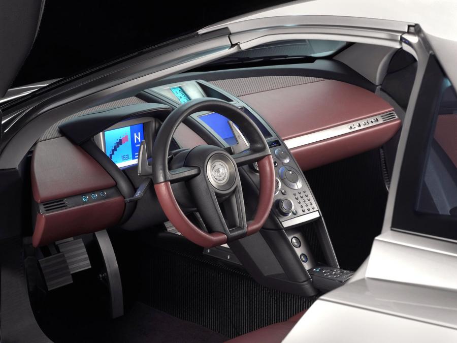 Интерьер Cadillac Cien Concept 2002 года  (фото 4 из 50)
